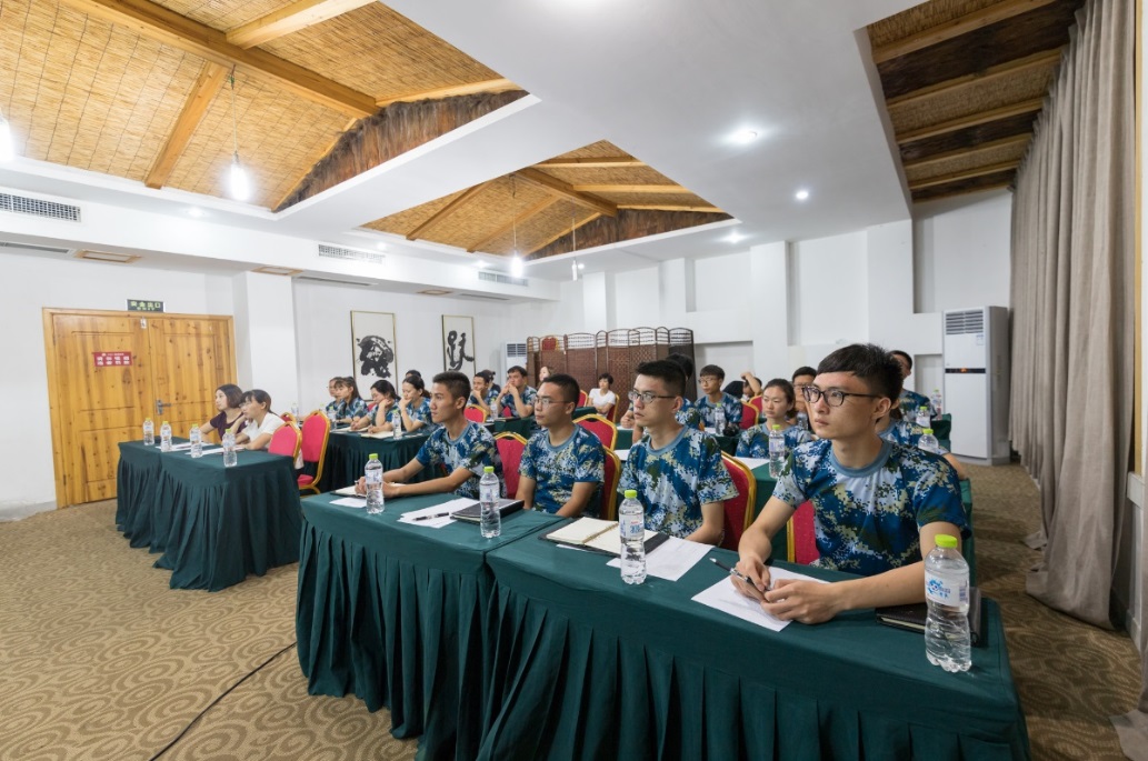 1545103966505471.jpg 實習(xí)生7.jpg